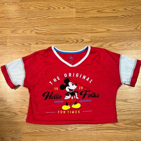 Disney Tops - Disney spirt jersey